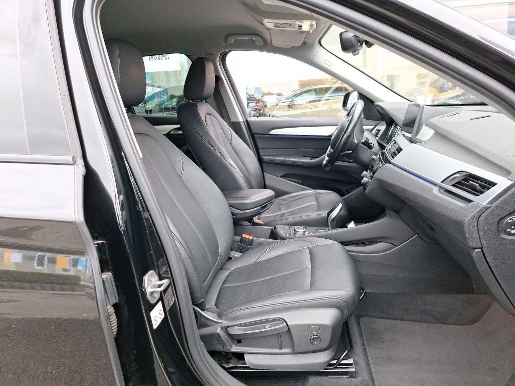 BMW X1 18d - фото 6